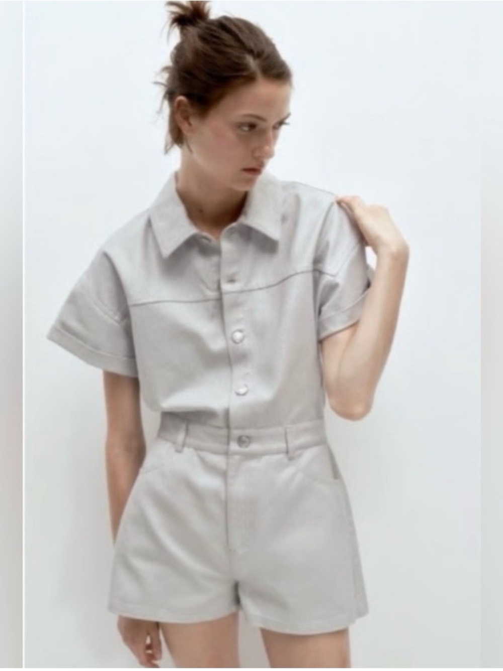Zara Short Sleeve Button Romper in Light Gray